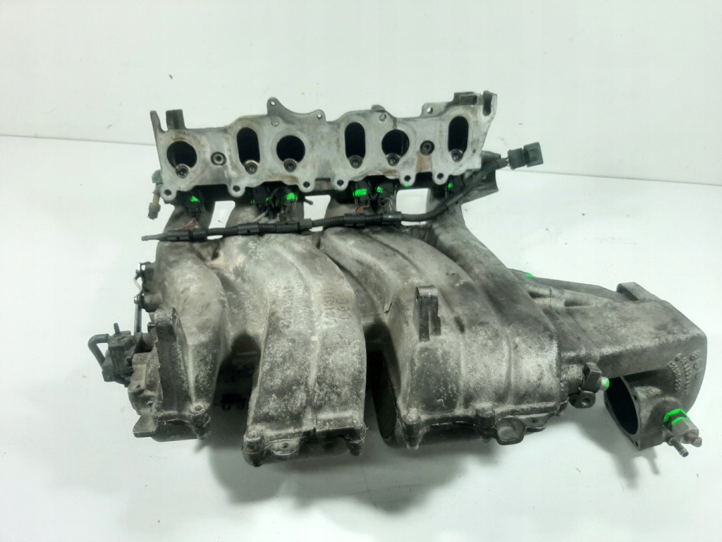 фото №11, Mercedes w638 v-klasa 2.8 12v 98r колектор впускний 021133223ae