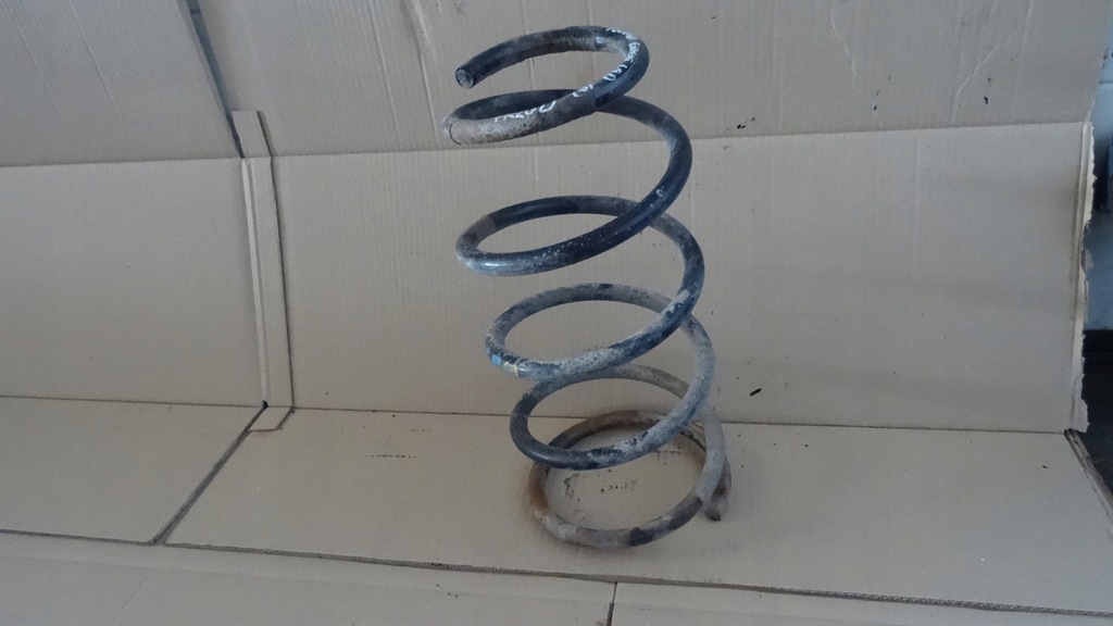 фото №1, Peugeot expert 1.9d пружина амортизатора перед