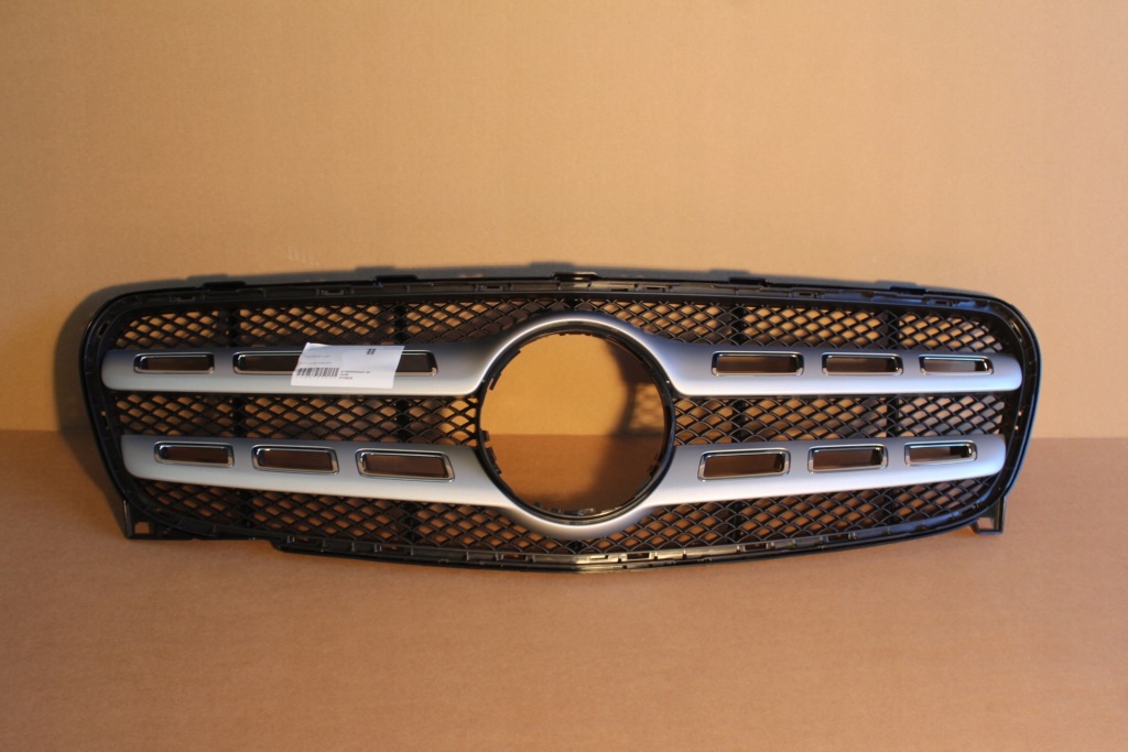 фото №1, Mercedes gla 156 x156 решітка радіатора решітка радіатора бампера оригінал lift amg