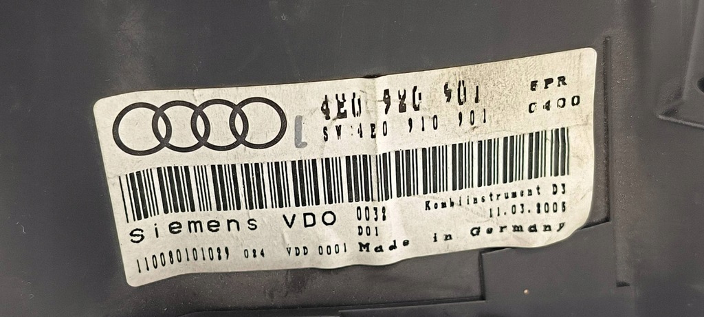 фото №7, Счетчик приборная панель 4e0920901 audi a8 d3