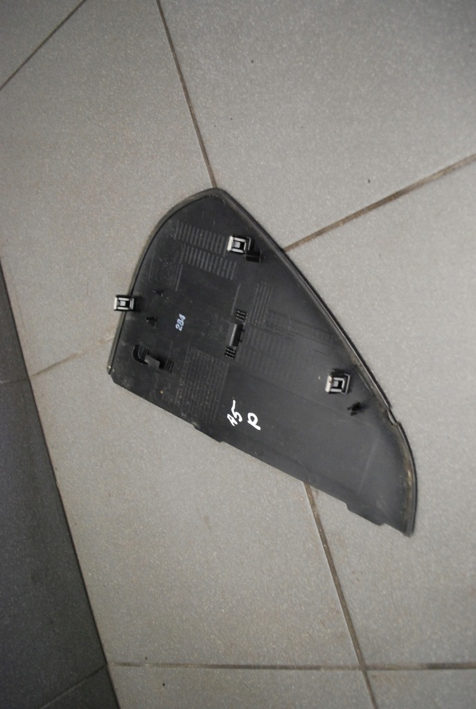 фото №5, Заглушка консолі права audi a4 b8 8k0857086b