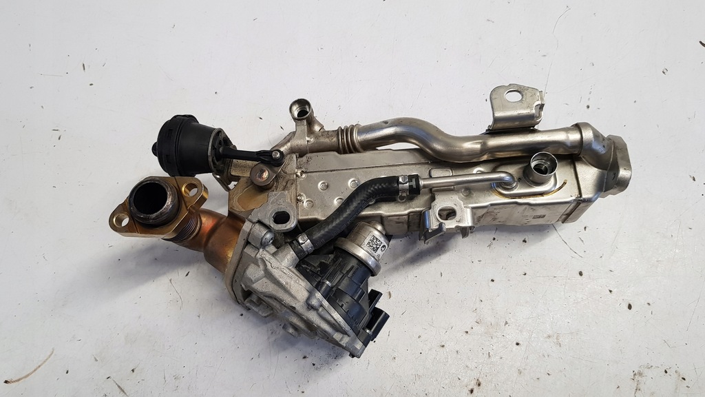 фото №1, Радиатор выхлопных газов egr bmw 3 f34 2.0d 8477659