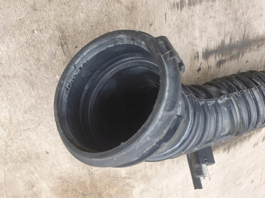 фото №3, Труба wąż повітря 1.2tce renault megane iv 165767706r
