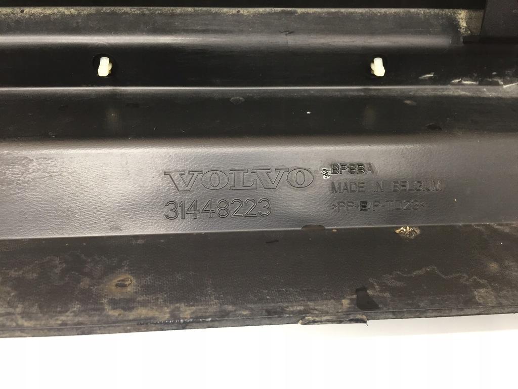 фото №10, Volvo xc40 порог молдинг накладка порог левая bdb!