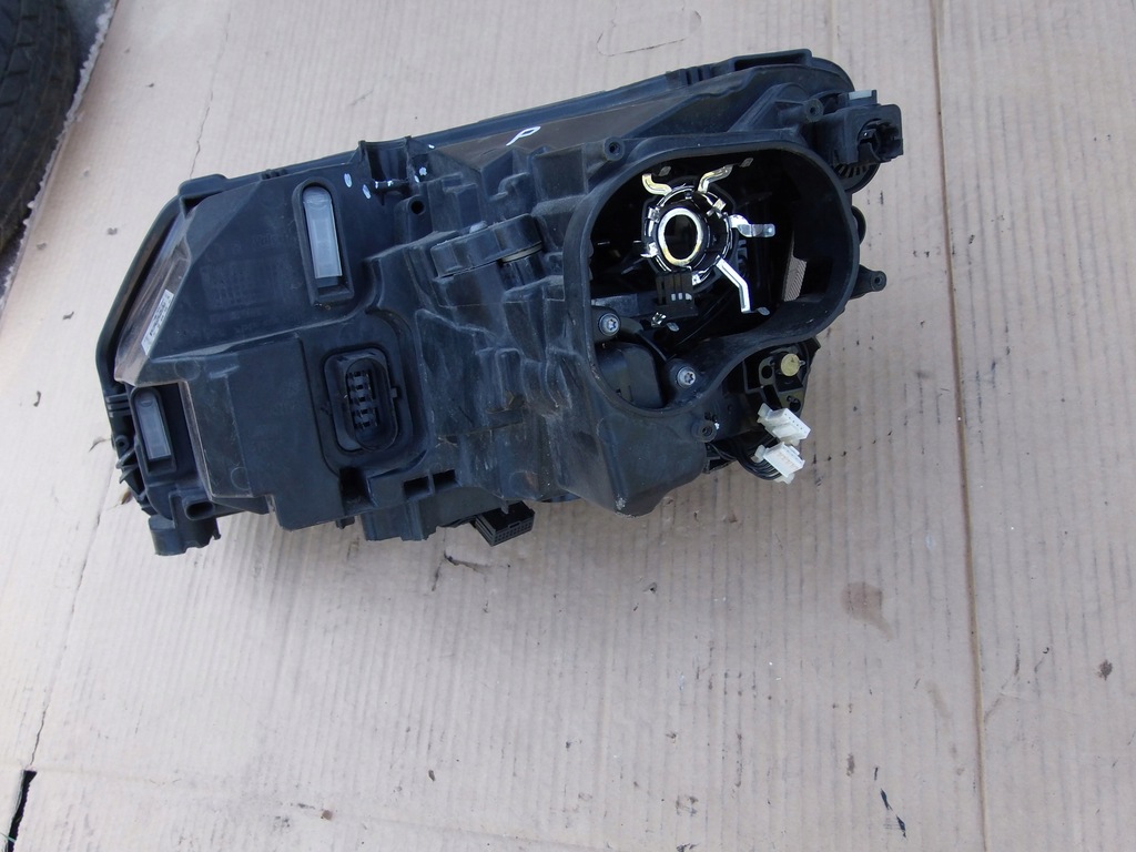 фото №7, Лампа правый перед 5jb941016c skoda rapid