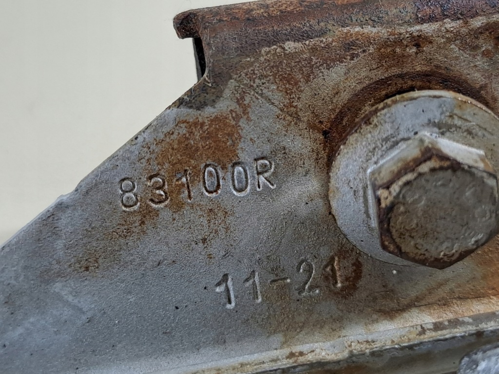 фото №15, Основание кронштейн аккумулятор 1.0 tce dacia logan iii 3 sandero 21r