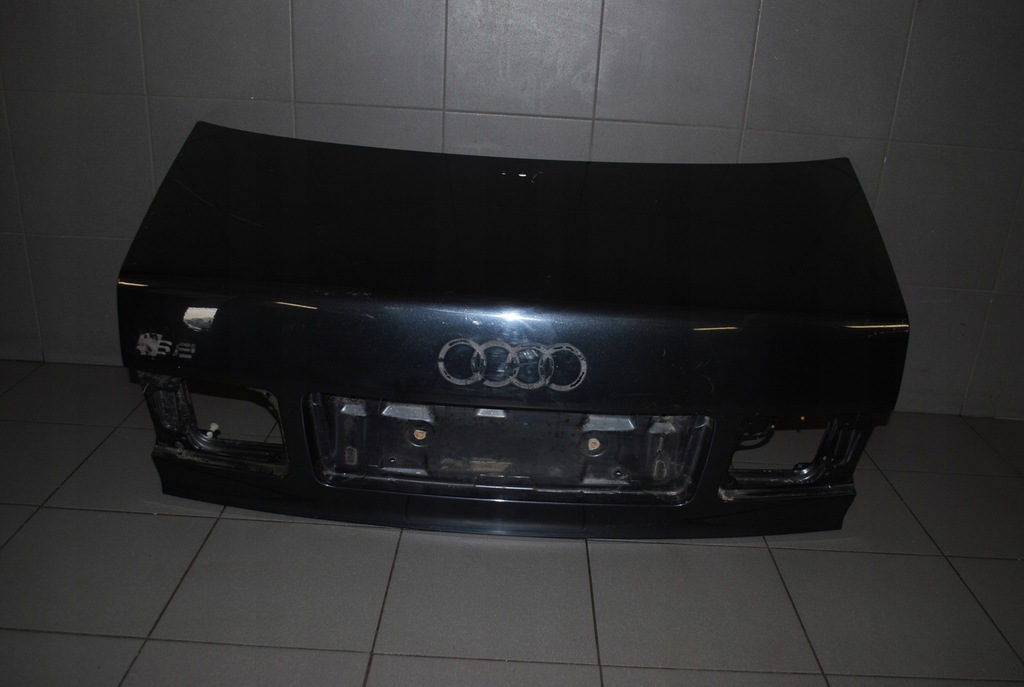 фото №1, Кришка багажника багажника audi a8 d2 lift czarna без оснащення