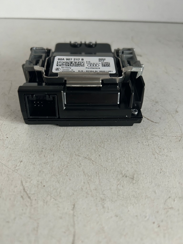 фото №1, Audi q5 2016- ассистент поперечина камера 80a907217b