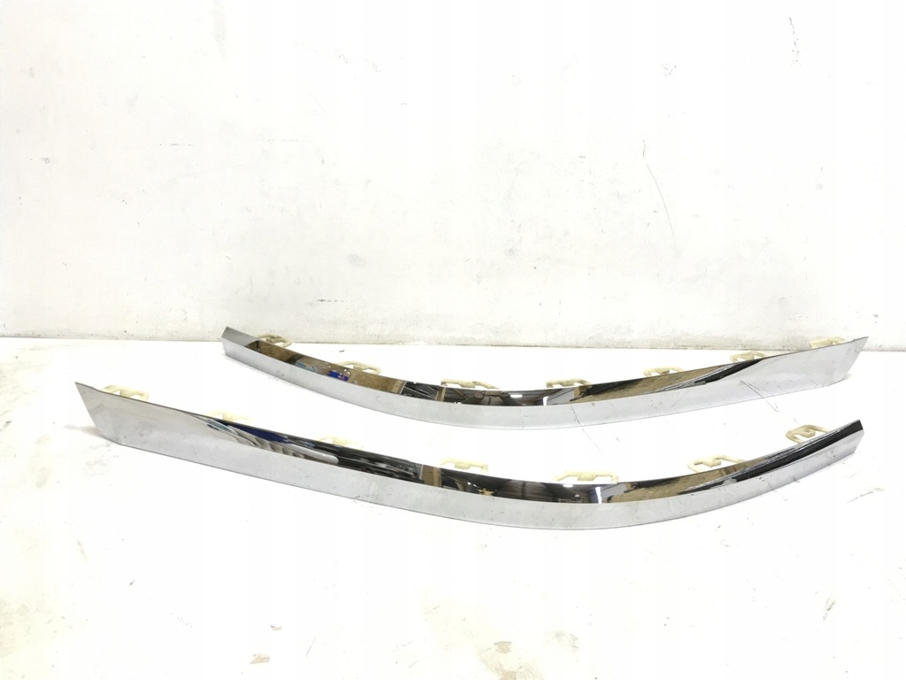 фото №1, Bentley bentayga молдинг хром бампера задняя левая