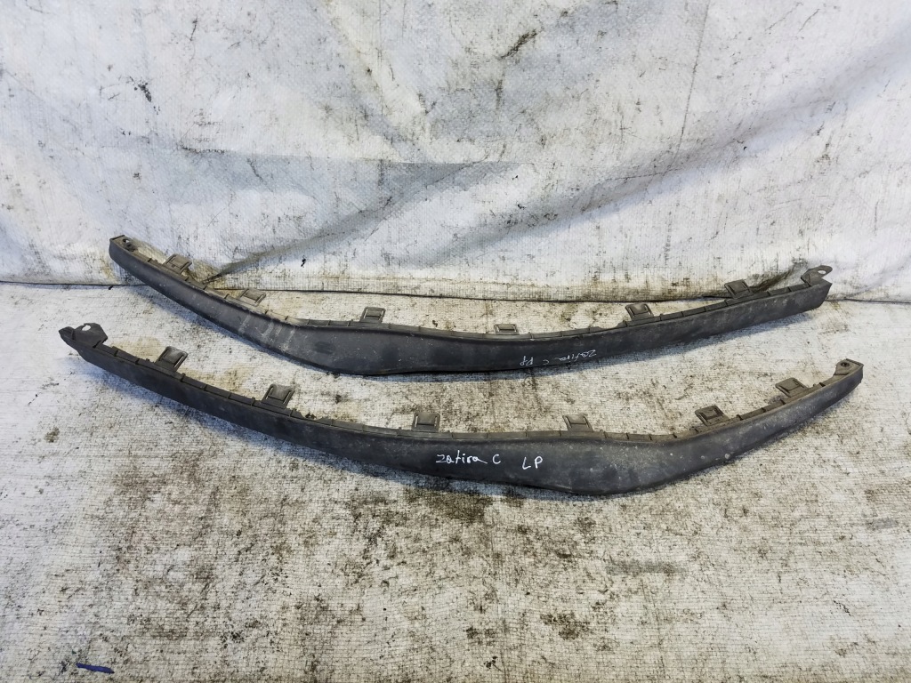 фото №1, Накладка-спойлер молдинг бампера перед правая opel zafira c
