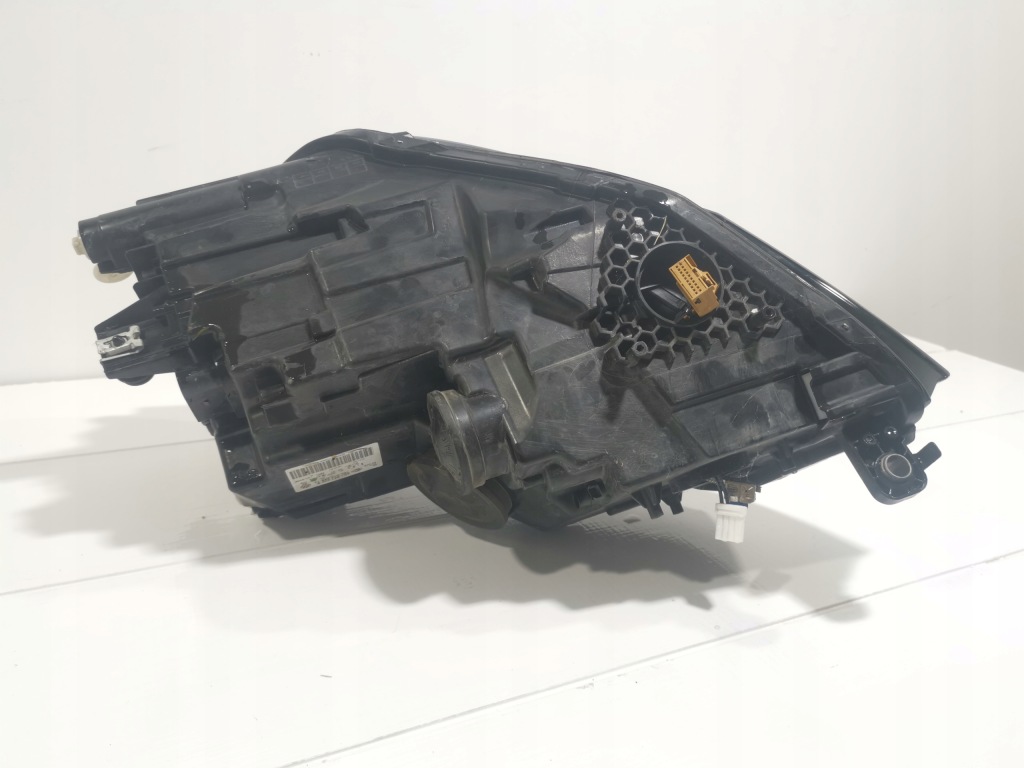 Купити Vw caddy 2k1 fl рестайлінг  15-20 фара bi-xenon + led оригінал cała ідеальний стан !!!