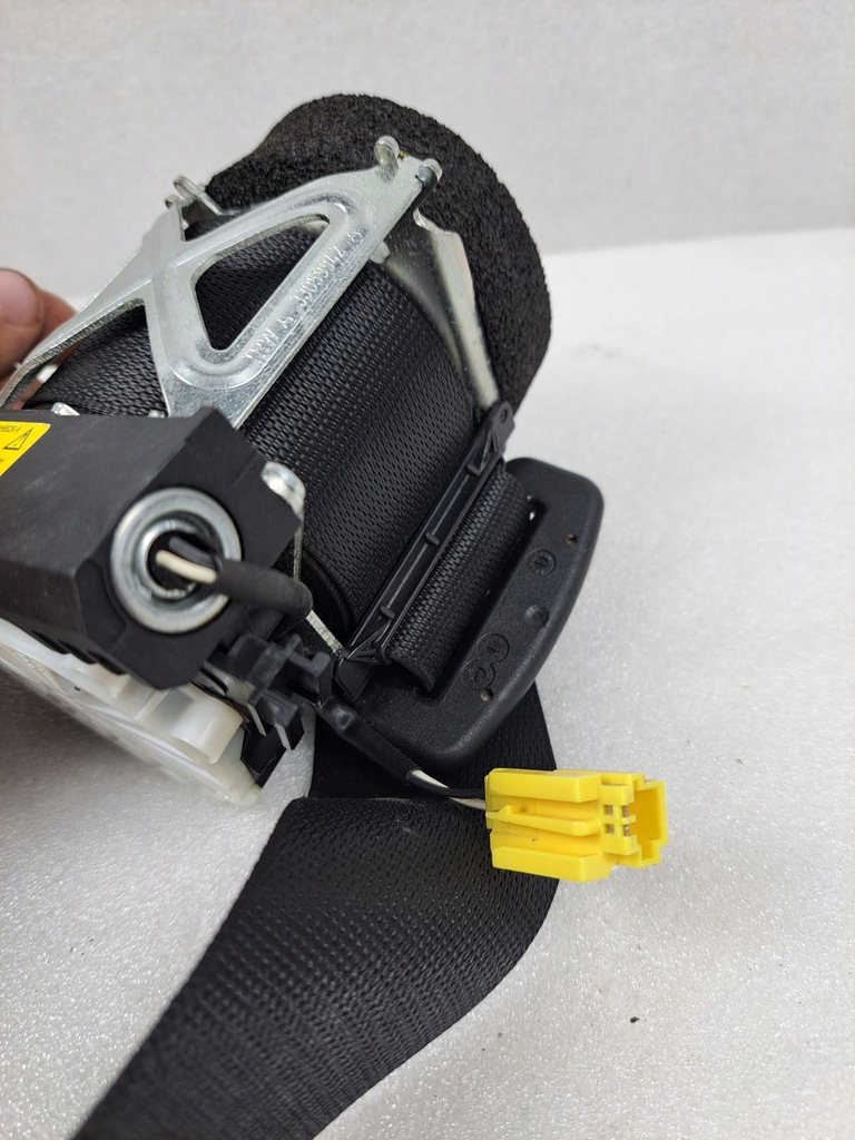 фото №4, Pas безопасности левый задняя mercedes w212 sedan