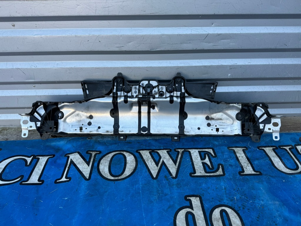 фото №1, Підсилювач pas передній 95b805479f macan porsche