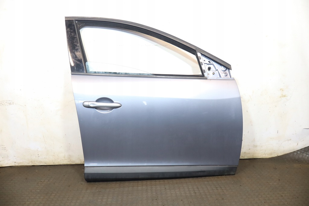 фото №1, Дверь правый перед renault megane iii san913