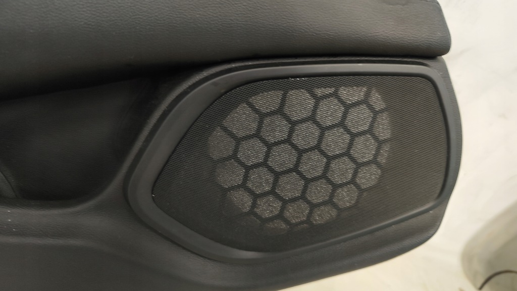 фото №6, Обшивка дверь задняя левый правый maserati ghibli 2015