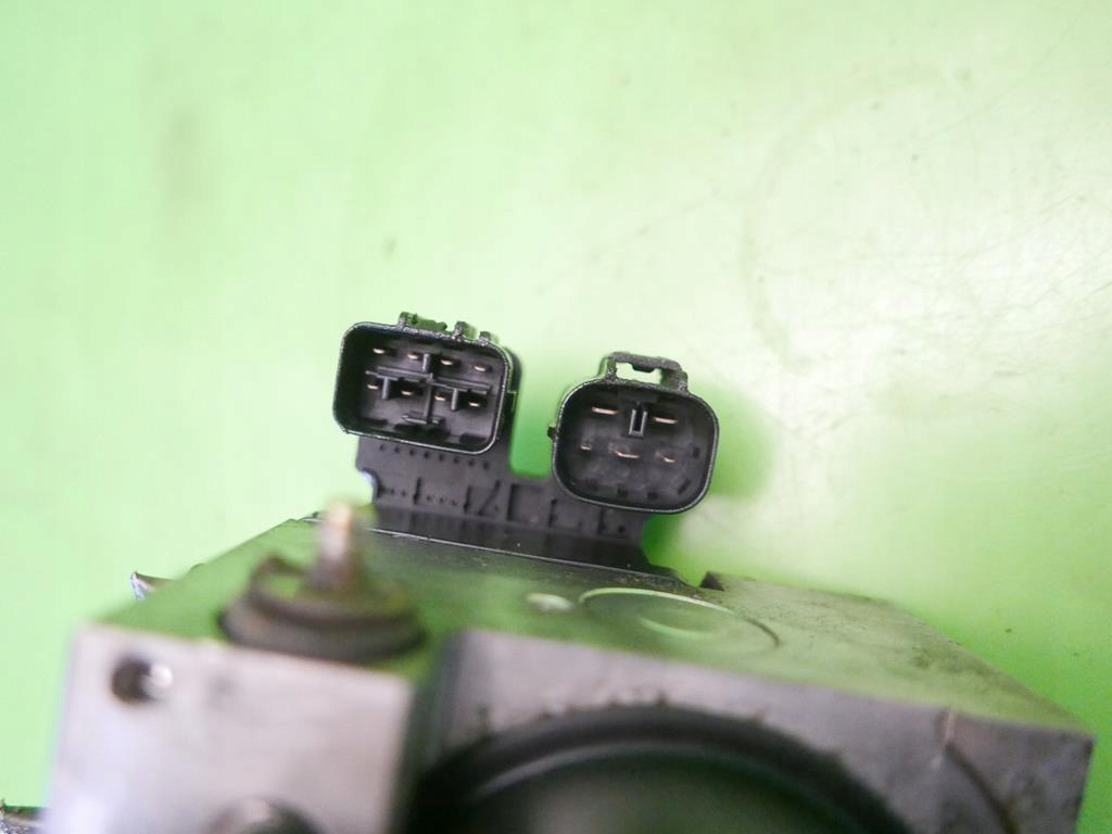 фото №11, Насос abs 44510-32070 toyota celica vii 1.8 99-02