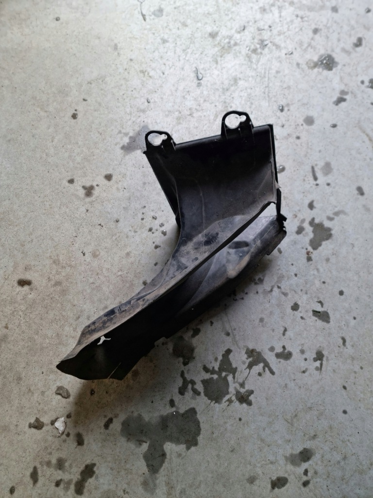 фото №1, Audi a6 4f0 воздуховод воздуха левая