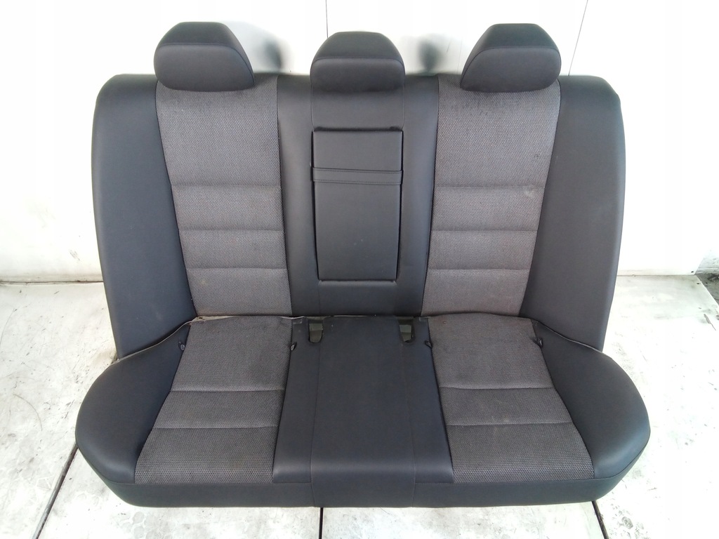 фото №1, K988 заднє сидіння mercedes w204 напівшкіра