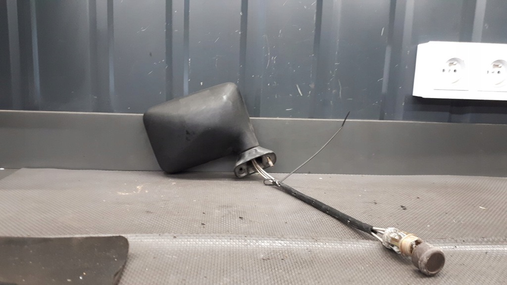 фото №1, Дзеркало праве vw jetta ii 85