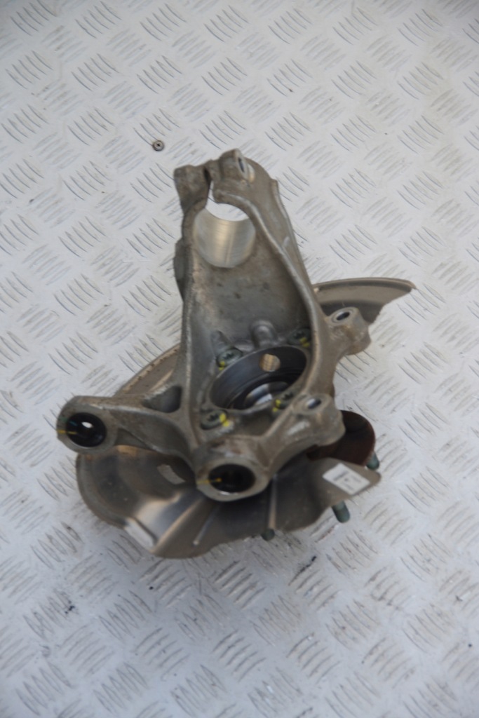 фото №5, Поворотный кулак ступица hyundai i30n i30 n iii левая