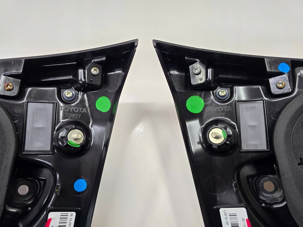 фото №10, Лампа задняя крышки багажника toyota ch-r chr 16- l+p