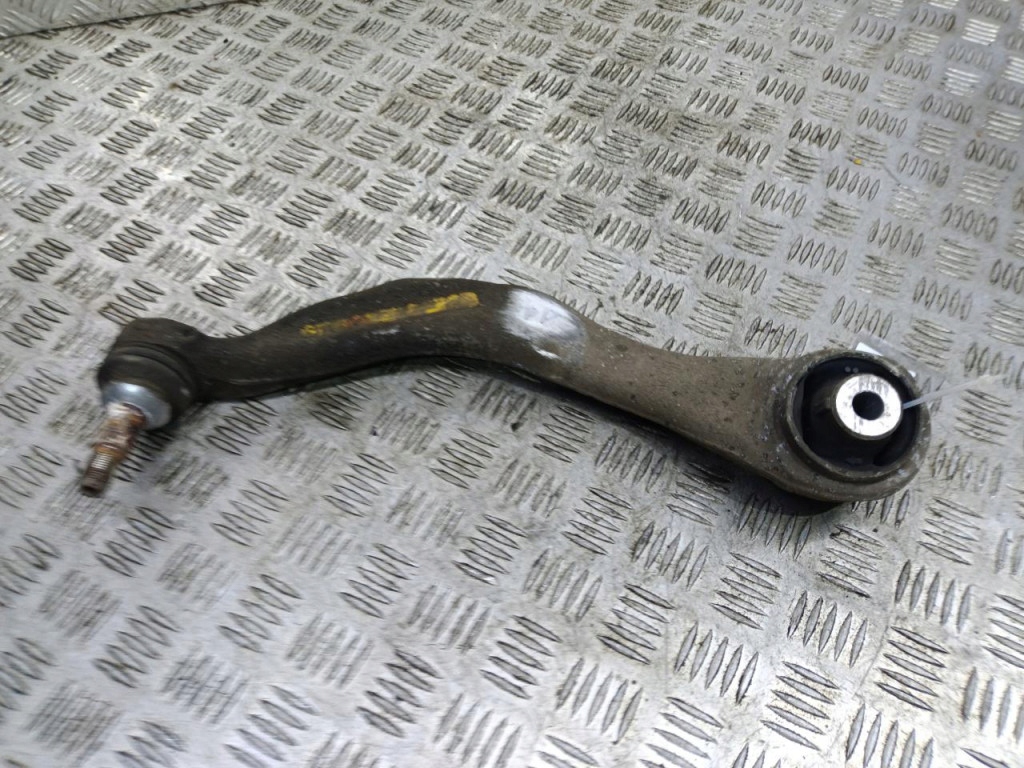 фото №1, Bmw seria 5 f10 2.0d рычаг перед нижний правый