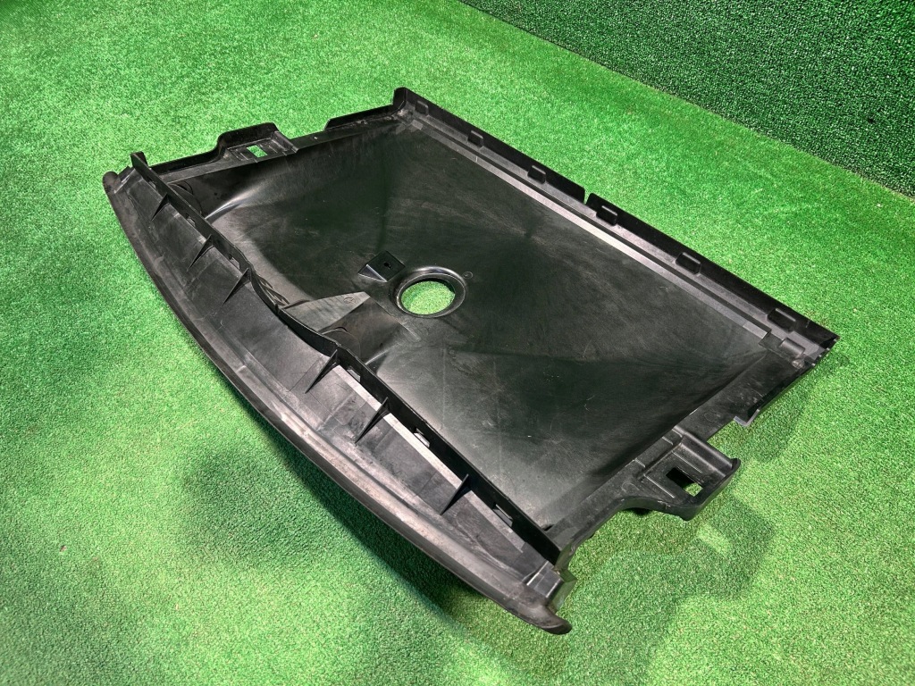 Tesla model 3 повітропровід повітря жалюзі 1559787-00-a Ціна