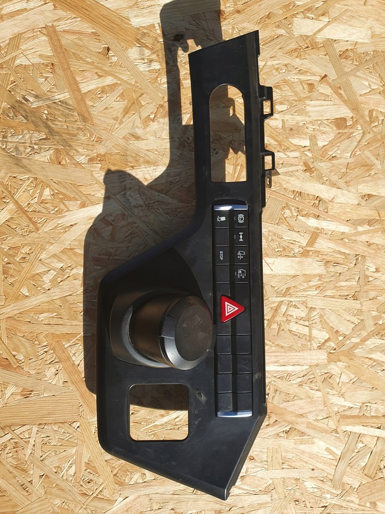 фото №1, Панель переключателей аварийных mercedes actros mp4