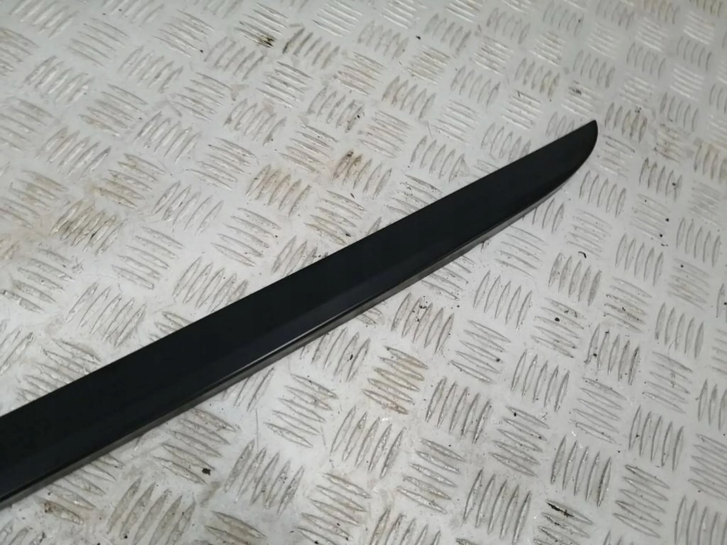 Opel adam rocks молдинг дверь левая 13444853 Цена