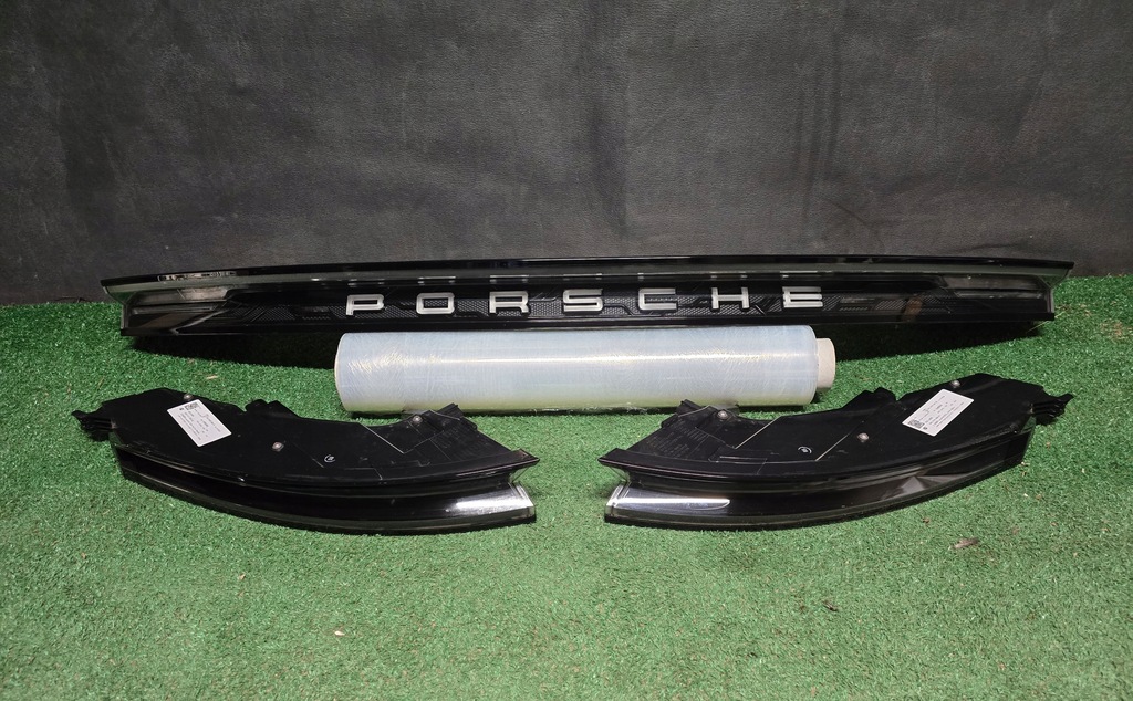 фото №1, Лампы задняя porsche taycan 9j1