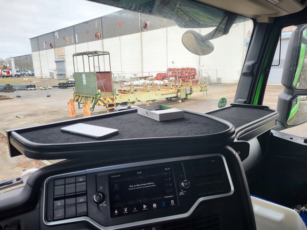 фото №1, Полиця середня stolik iveco stralis s-way