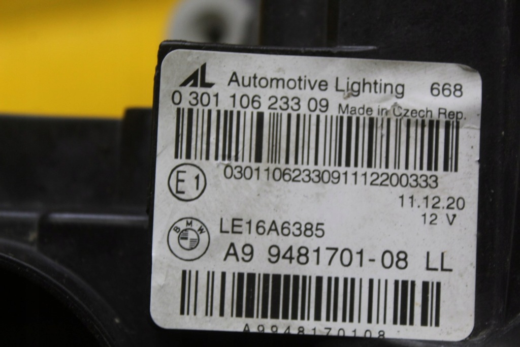 Линза лампы левый перед bmw 3 g20 g21 030110623309 9481701 Оригинал