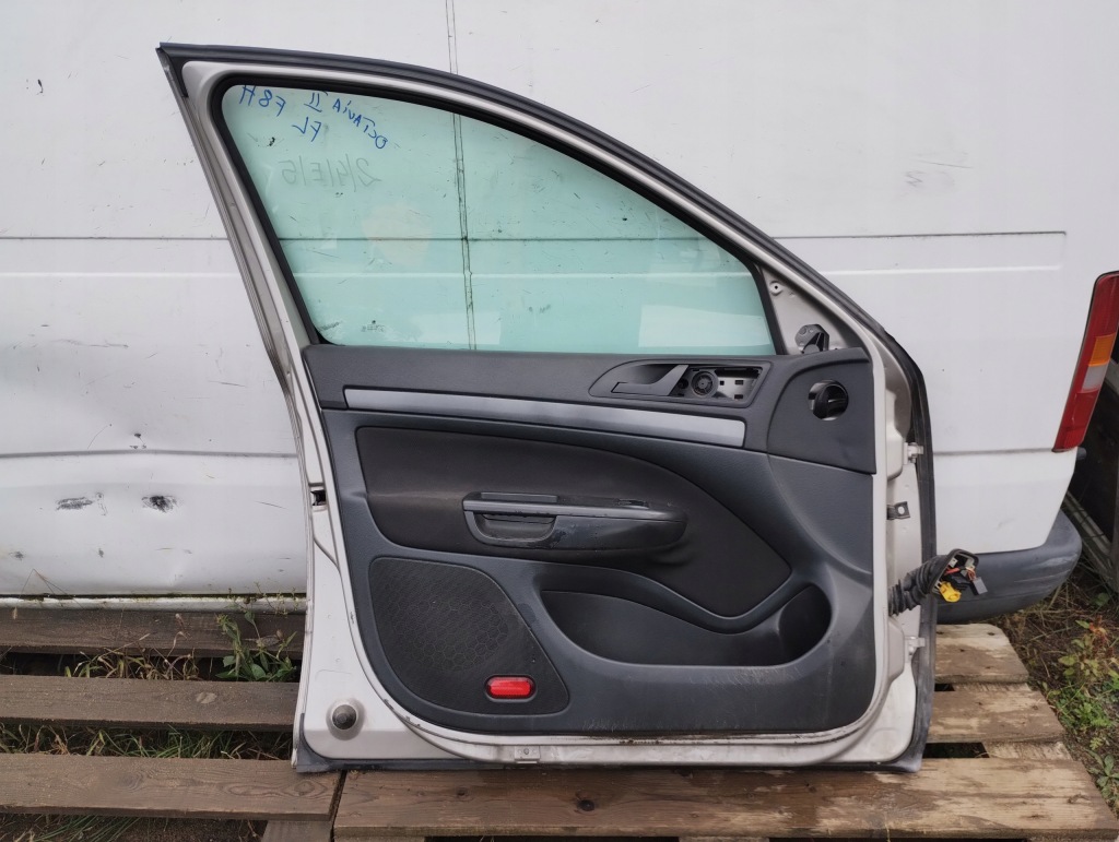 фото №11, Двері лівий перед hb skoda octavia ii 9202 lf8h