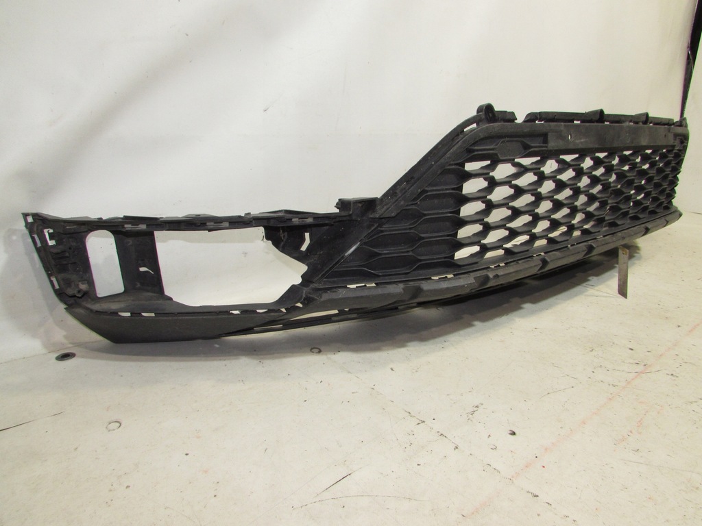 фото №2, Накладка спойлер перед vw t-roc