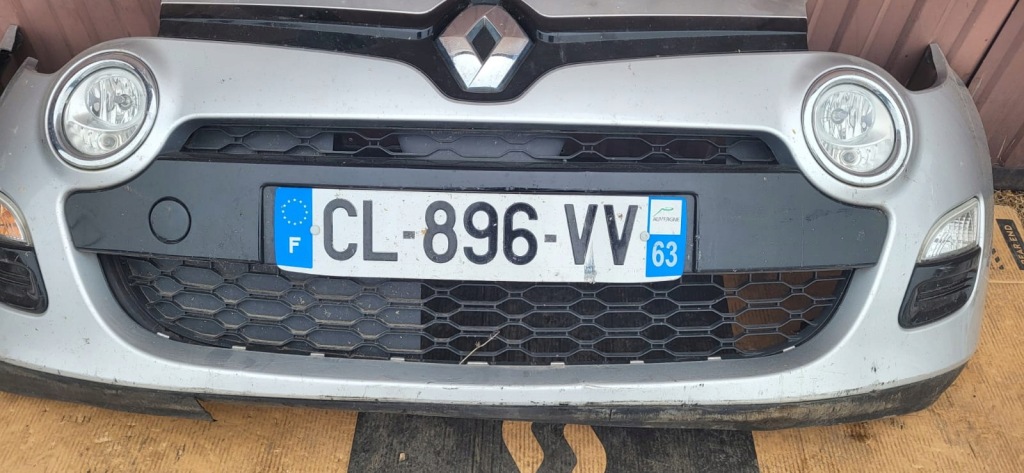 Рамка протитуманної фари права протитуманна фара 261a29635r renault twingo ii рестайлінг Ціна