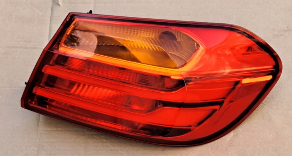 фото №1, Bmw 4 f32 f33 f36 лампа правая задняя 7296098 x4