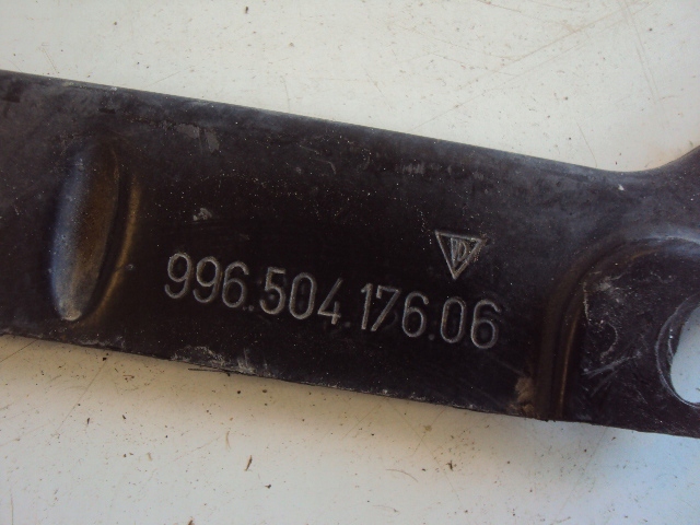 фото №5, Кронштейн радиатора правое porsche 911 996 boxster