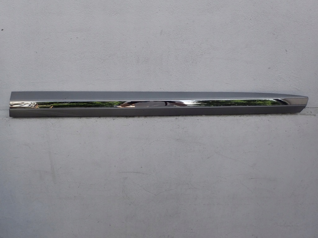 фото №1, Молдинг дверь правое перед vw arteon 3g8 3g8853970b