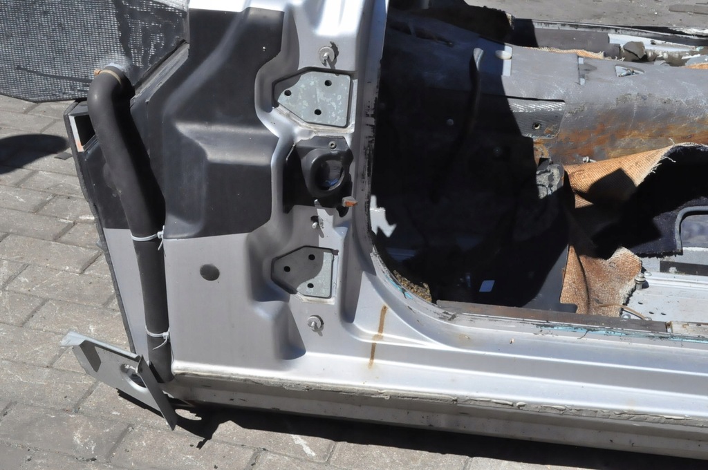 фото №6, Aston martin vanquish i vantage четверть лонжерон левая правая порог