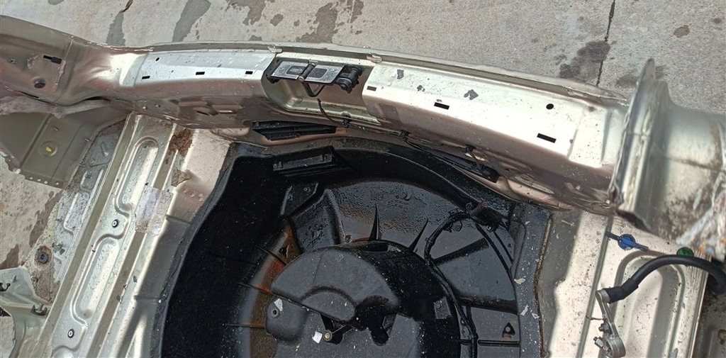 фото №5, Pas задня задній піддон vw phaeton 3d lc7w