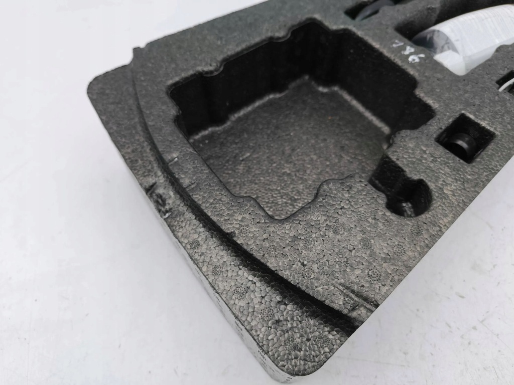 фото №7, Seat leon iv 2021 набір інструментів