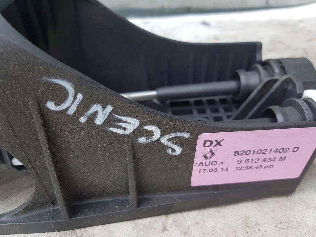 фото №2, Домкрат троси 1.2tce renault scenic iii 8201021402