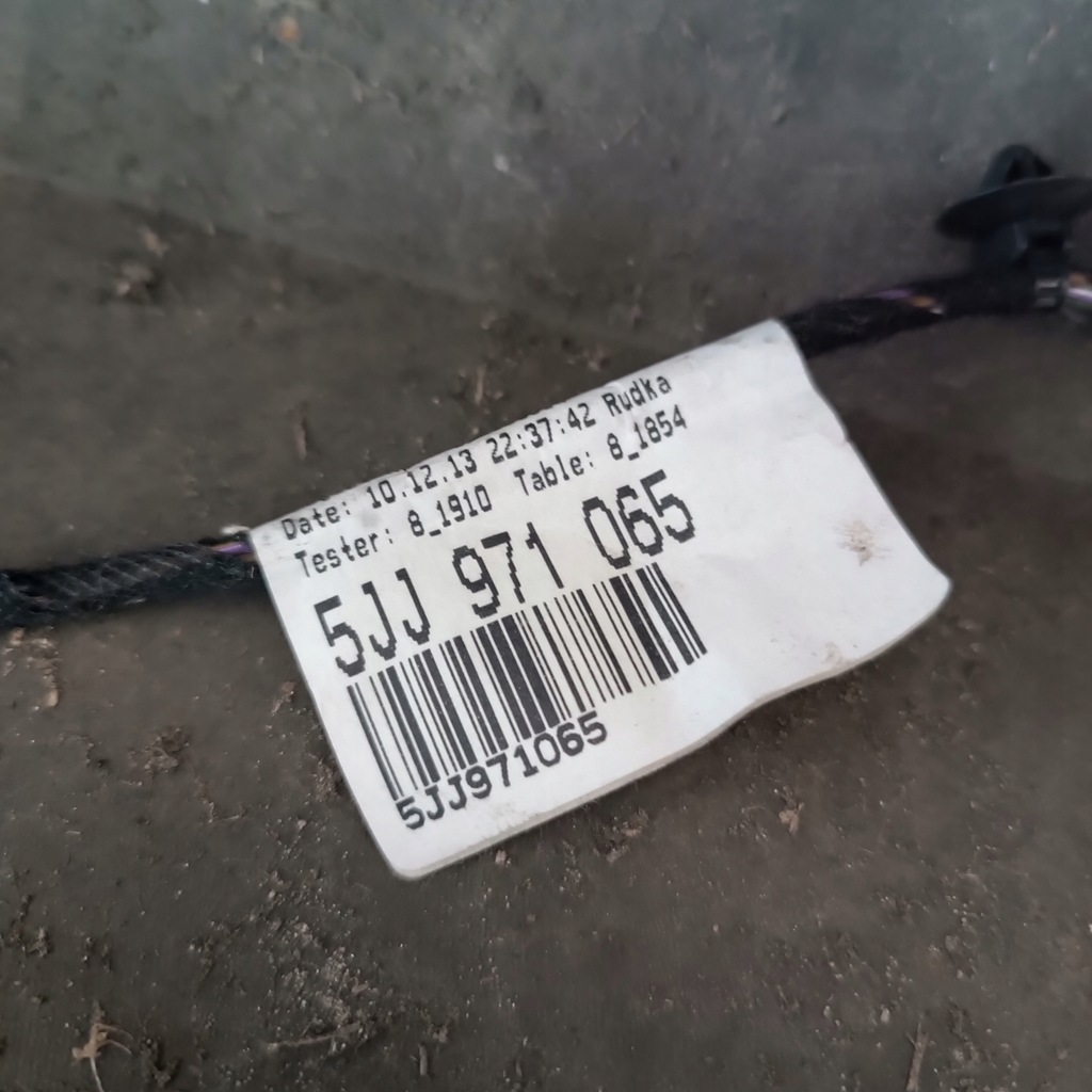 фото №15, Бампер задняя skoda rapid spaceback kombi 4pdc 5jj807421