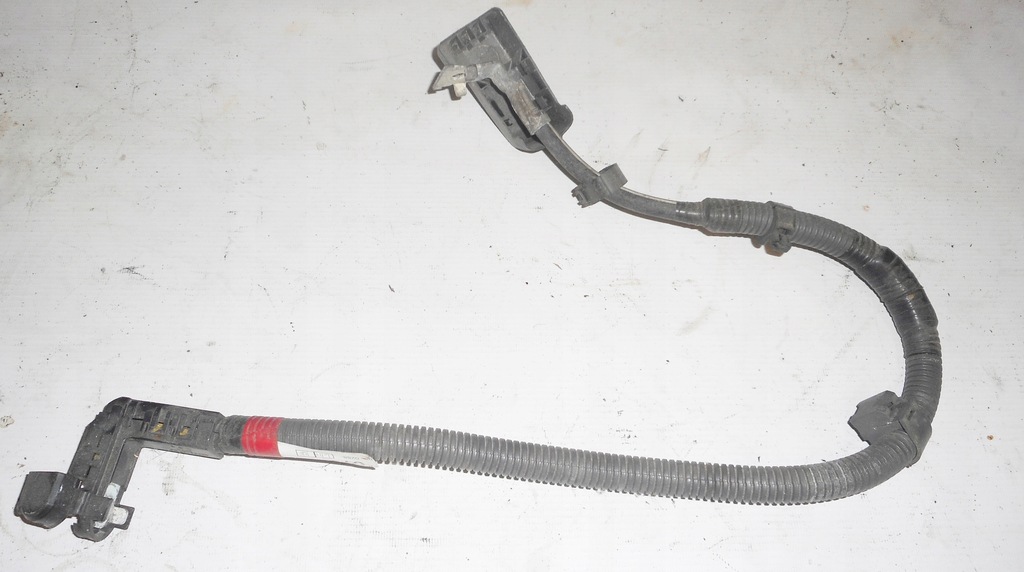 фото №1, Toyota rav4 iii клемма плюсовая 82122-42070