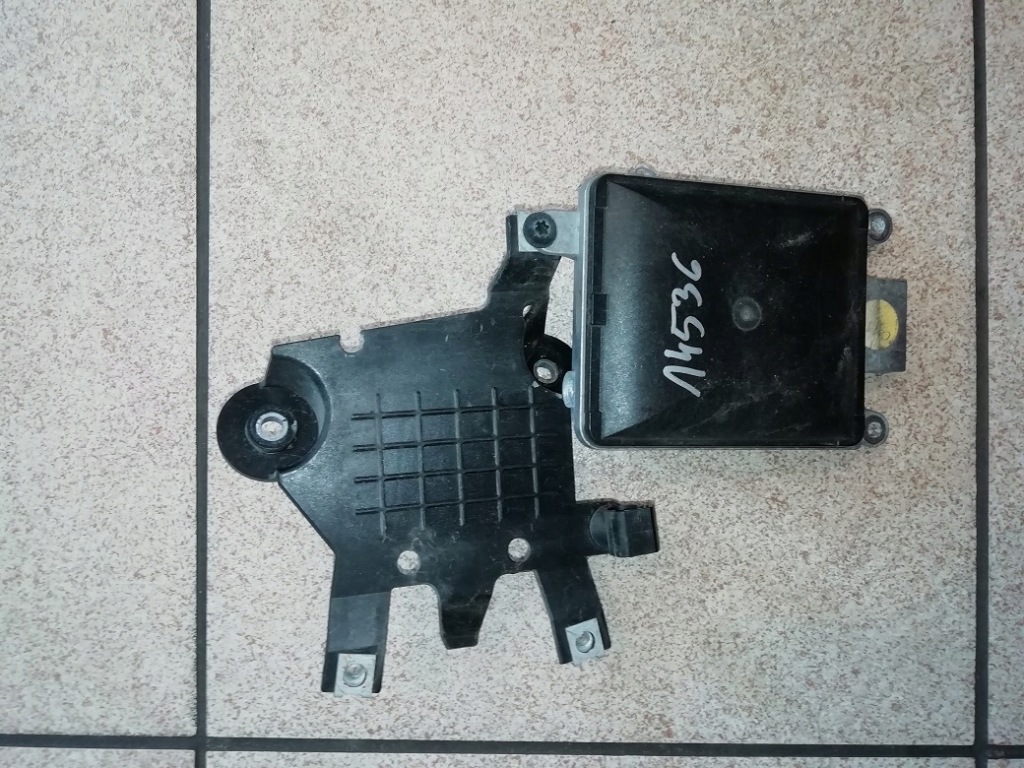 фото №2, Vw touareg радар 7p6907568