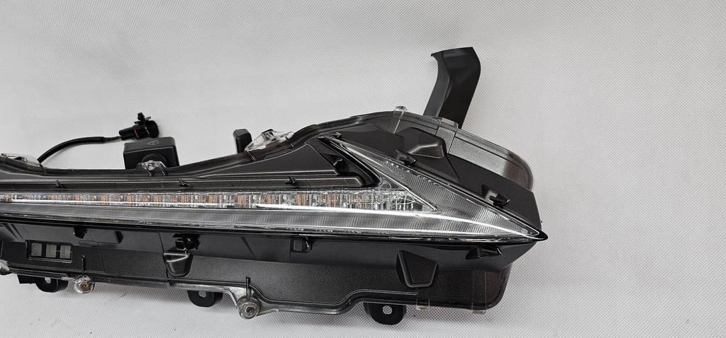 фото №4, Lexus nx лампа перед правая drl led fv 14+