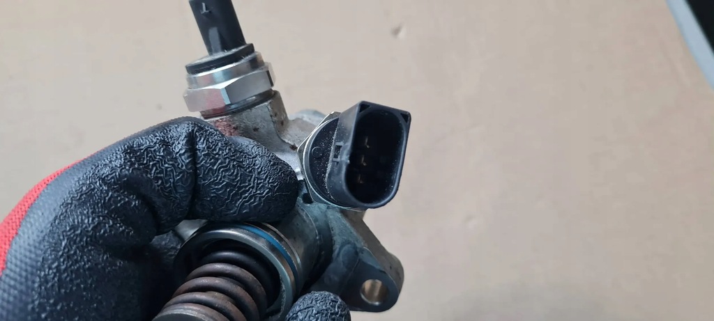 фото №6, Sq5 8r q8 lift помпа топлива правая 3.0 tfsi 079127025ae s4 b8 a6 c7