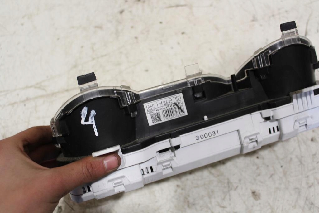 фото №8, Счетчик приборная панель subaru forester ii sg lift uk 85014sa270