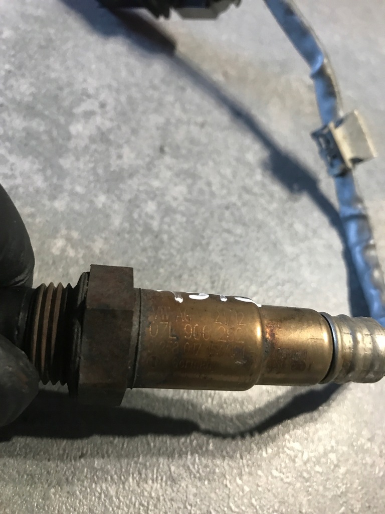 фото №3, Audi оригинальный номер 8t8945096f лампа задняя комбинированная