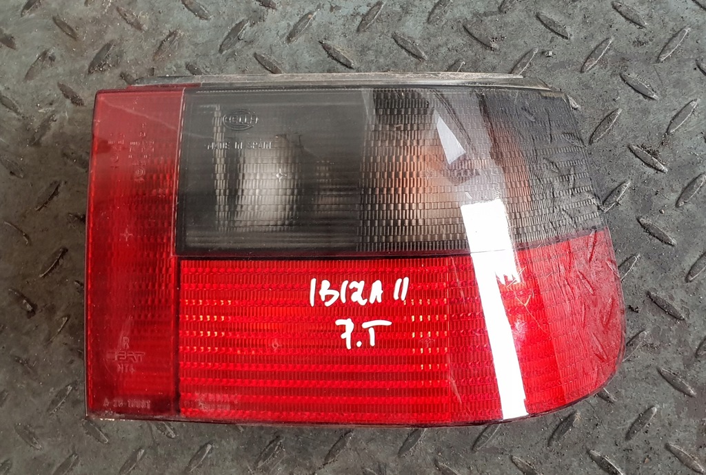 фото №1, Лампа правый задняя seat ibiza ii